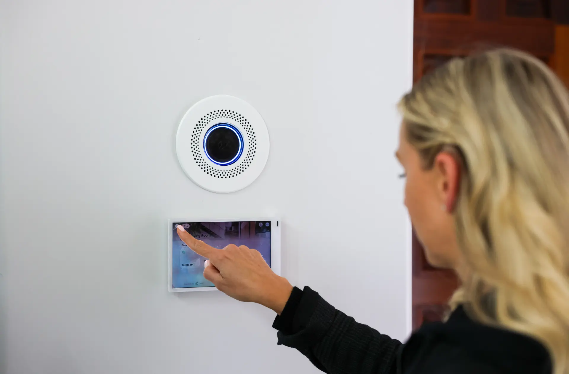 You are currently viewing The Ultimate Smart Home Holiday Gift Guide